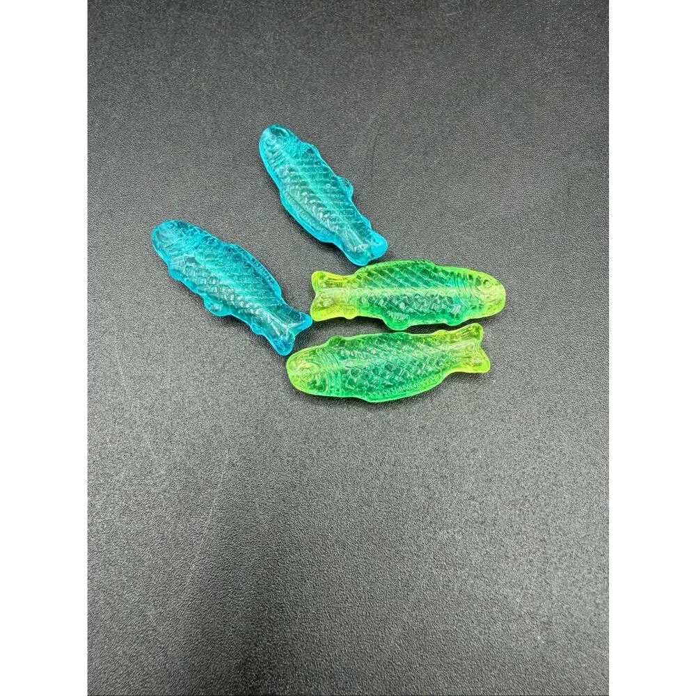 Lot of 4 Vintage Drilled Fluorescent Glass Fish Beads UV Reactive Blue Green